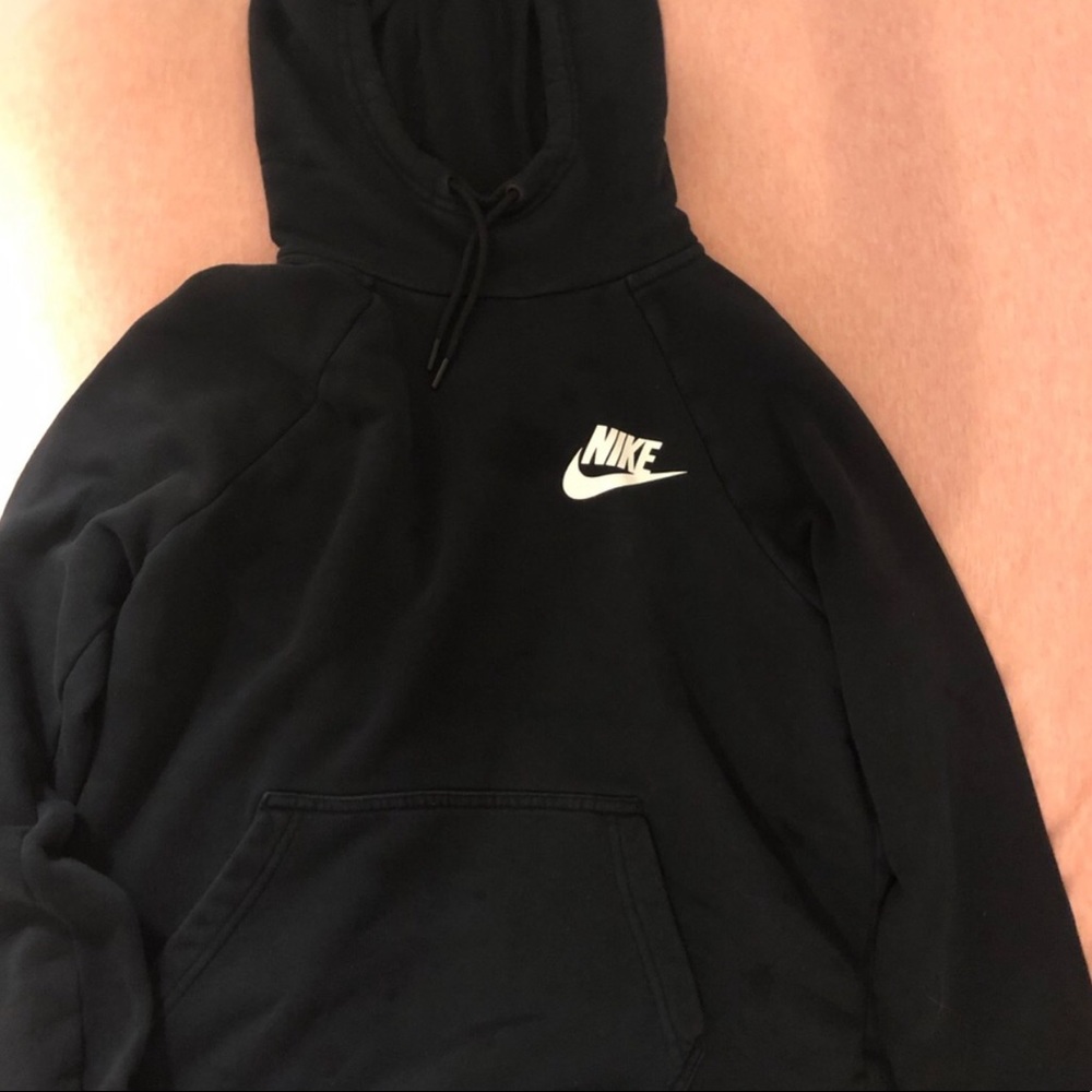nike hoodie sweatshirt